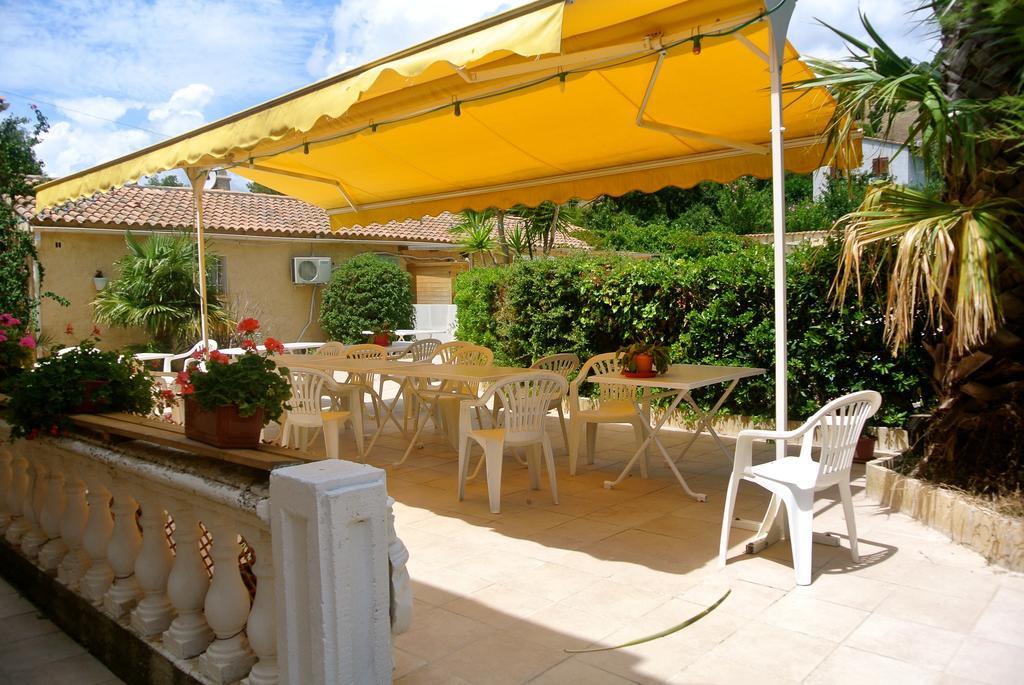 Hotel Les Mimosas Bormes-les-Mimosas Exteriér fotografie